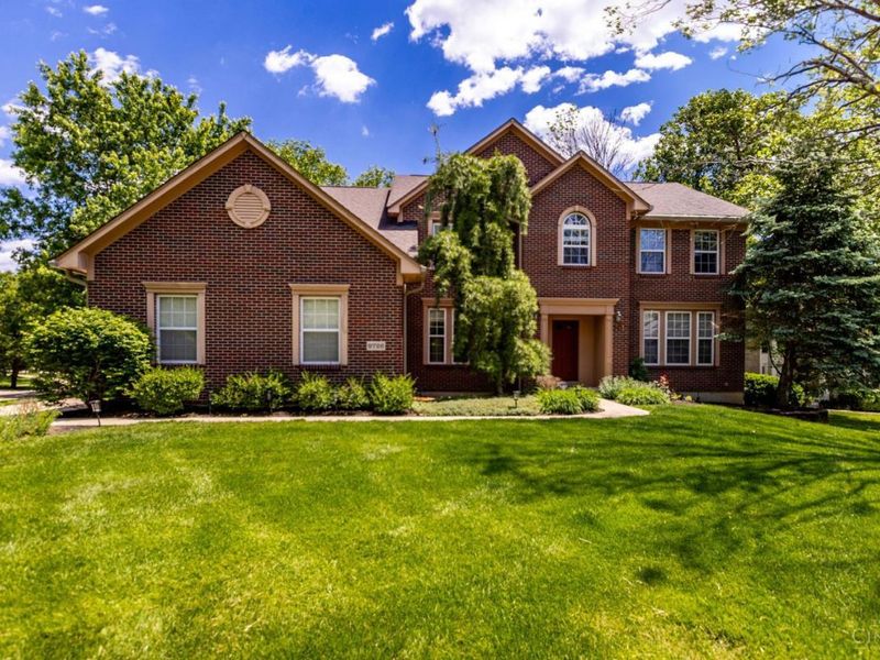 9726 Country Trail, Loveland, OH 45140 Photo 2