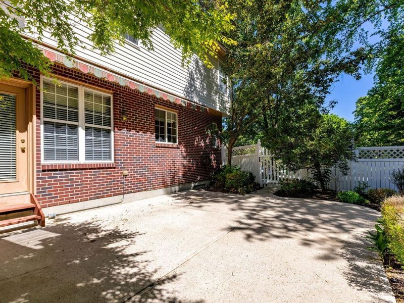 9726 Country Trail, Loveland, OH 45140 Photo 53