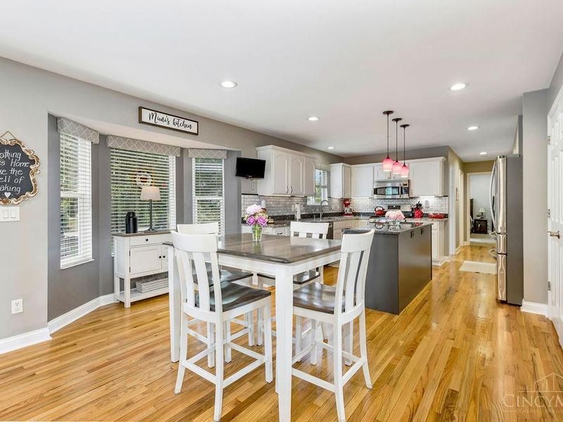 4594 Atrium Court, Mason, OH 45040 Photo 10