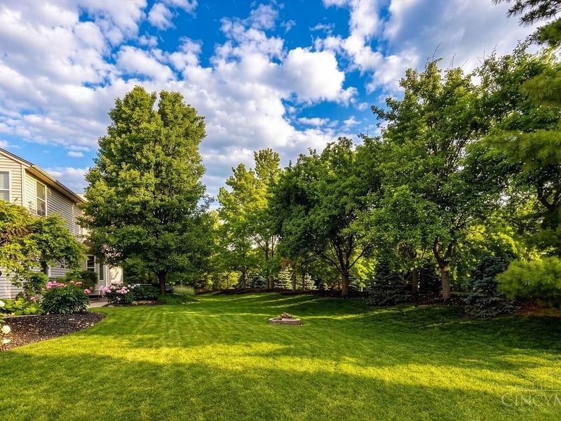 4594 Atrium Court, Mason, OH 45040 Photo 5