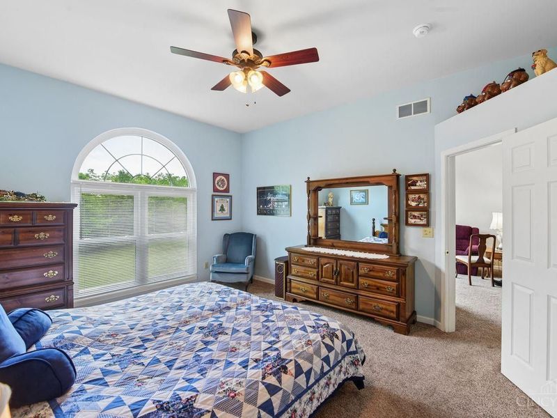 7036 Scarlet Oak Court, Mason, OH 45040 Photo 24