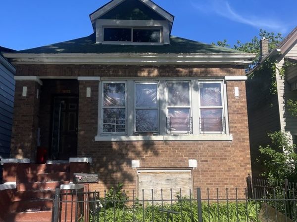 7241 S Carpenter Street , Chicago, IL 60621