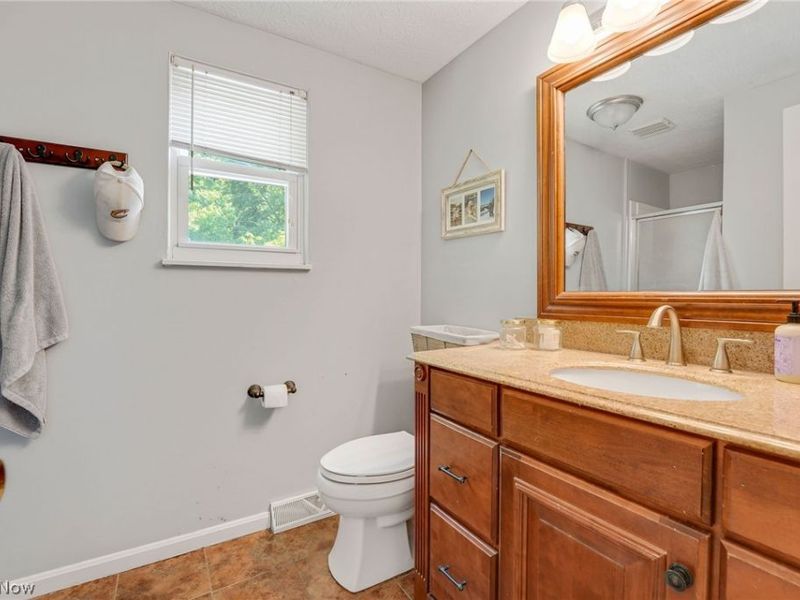 7850 Country Court, Mentor, OH 44060 Photo 19