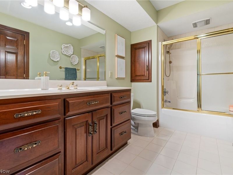 6182 Bertram Avenue NW, Canton, OH 44718 Photo 33