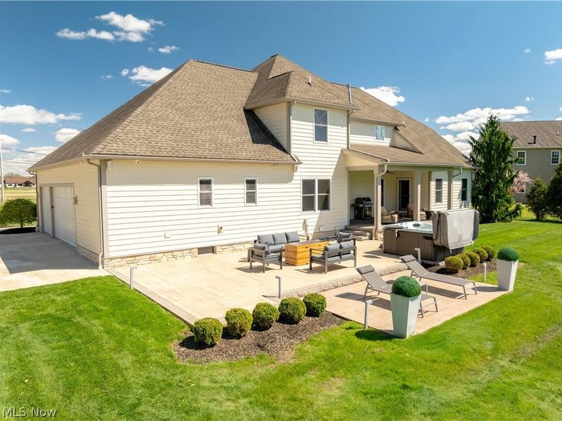7557 Lutz Avenue NW, Massillon, OH 44646 Photo 4
