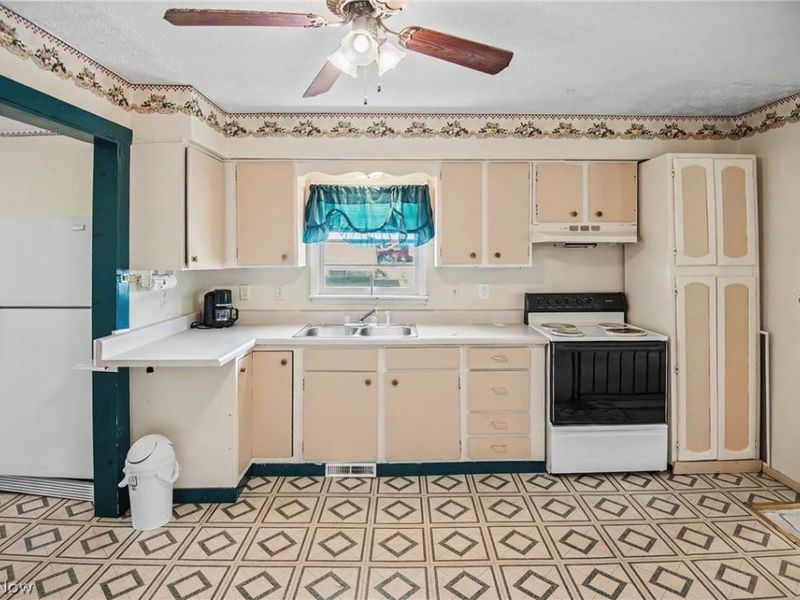 3120 Orchard Avenue SE, Warren, OH 44484 Photo 7