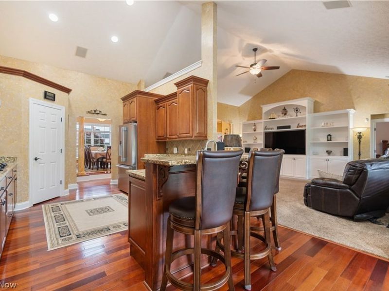 8591 Harlequin Circle NW, Massillon, OH 44646 Photo 12