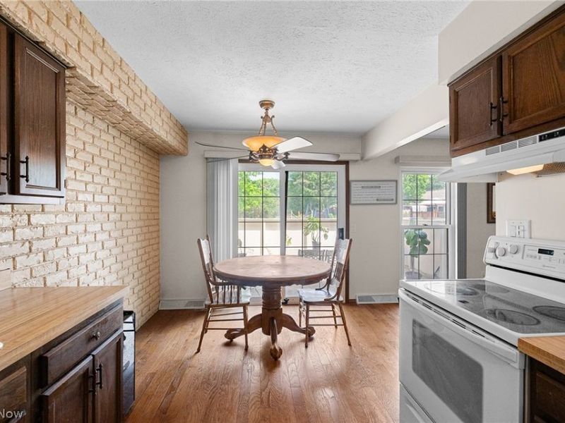 17220 Sheldon Court, Unit 48B, Brook Park, OH 44142 Photo 11