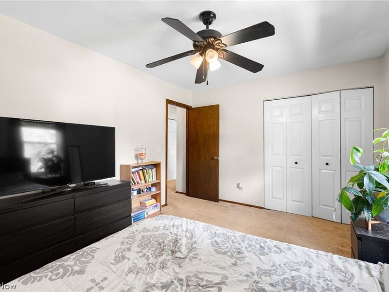 17220 Sheldon Court, Unit 48B, Brook Park, OH 44142 Photo 16