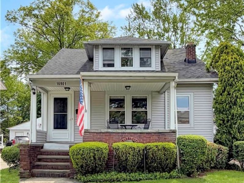 16901 W Park Road, Cleveland, OH 44111 Photo 2