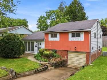 2534 Sierra Drive , Youngstown, OH 44511