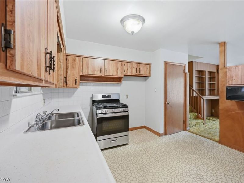 2534 Sierra Drive, Youngstown, OH 44511 Photo 13