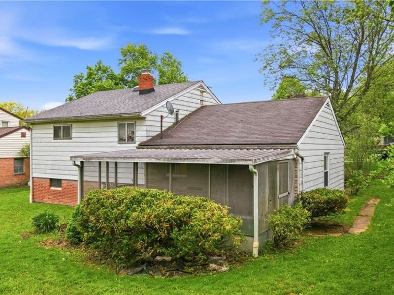2534 Sierra Drive, Youngstown, OH 44511 Photo 4