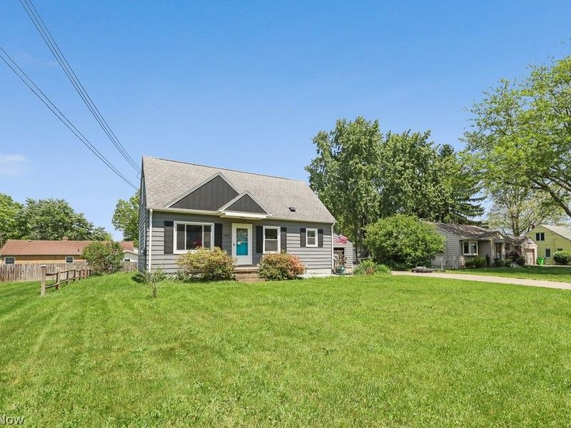 1545 Ries Street , Barberton, OH 44203 Photo 2