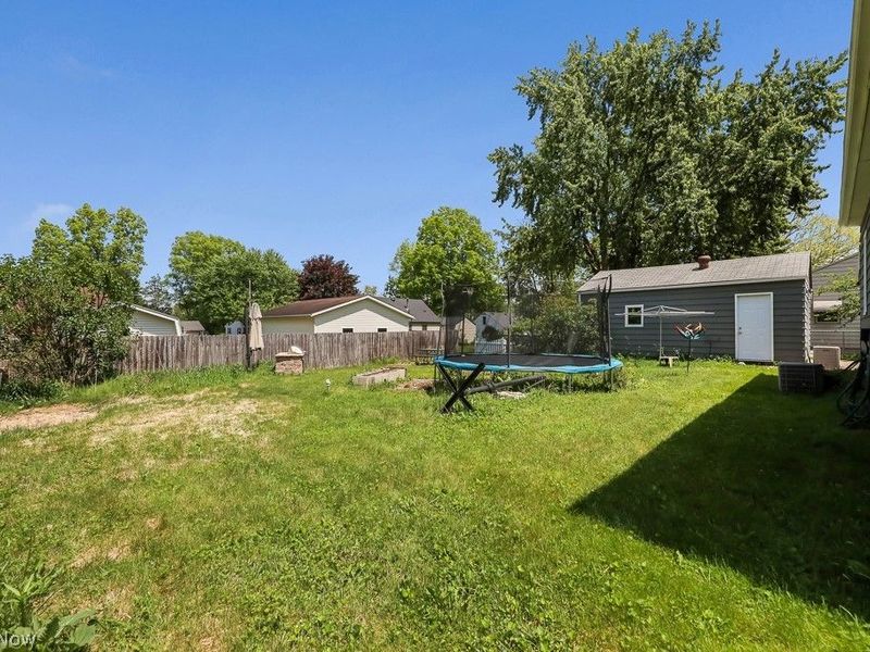 1545 Ries Street , Barberton, OH 44203 Photo 27