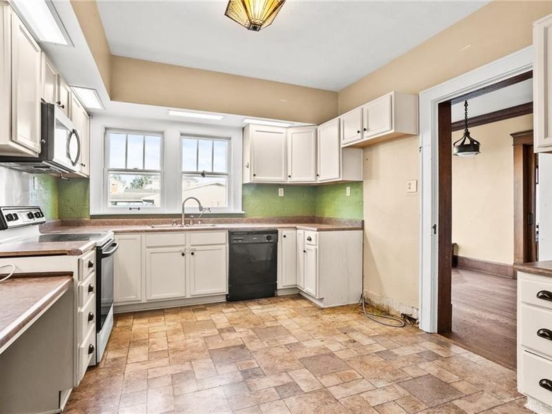100 Hill, Pleasant Hill, OH 45359 Photo 17