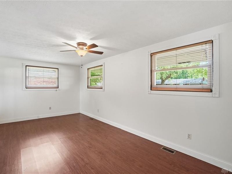160 Belair Circle, Bellbrook, OH 45305 Photo 25