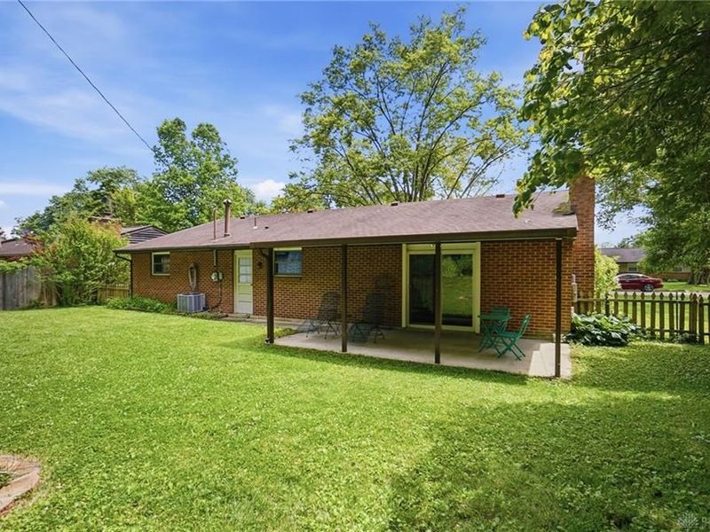 160 Belair Circle, Bellbrook, OH 45305 Photo 30