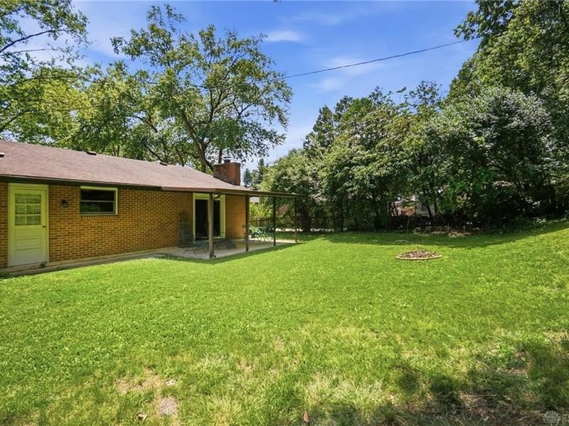 160 Belair Circle, Bellbrook, OH 45305 Photo 38