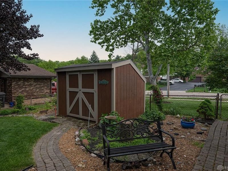 1353 S Elm Street, West Carrollton, OH 45449 Photo 32