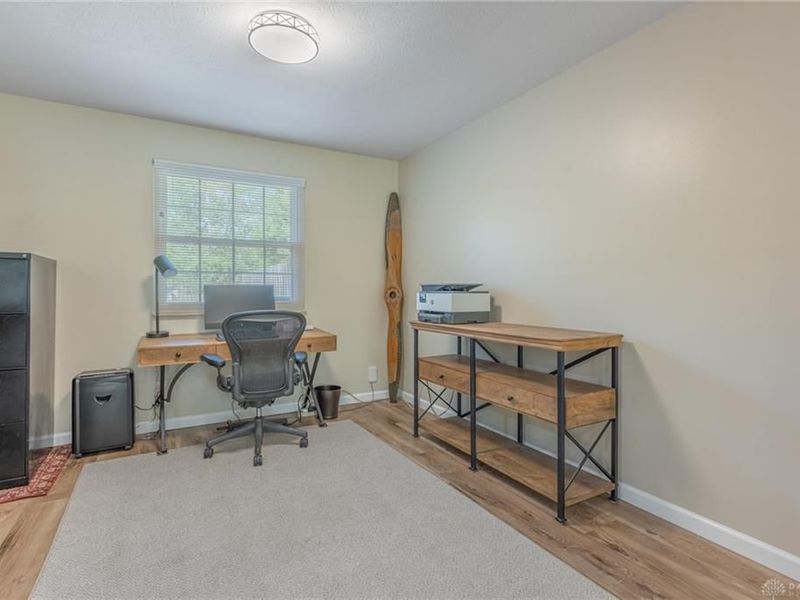311 Kimbary Drive, Washington Township, OH 45458 Photo 7