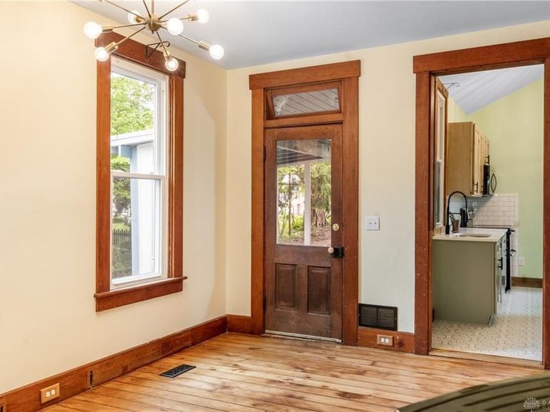 110 N Winter Street, Yellow Springs, OH 45387 Photo 5