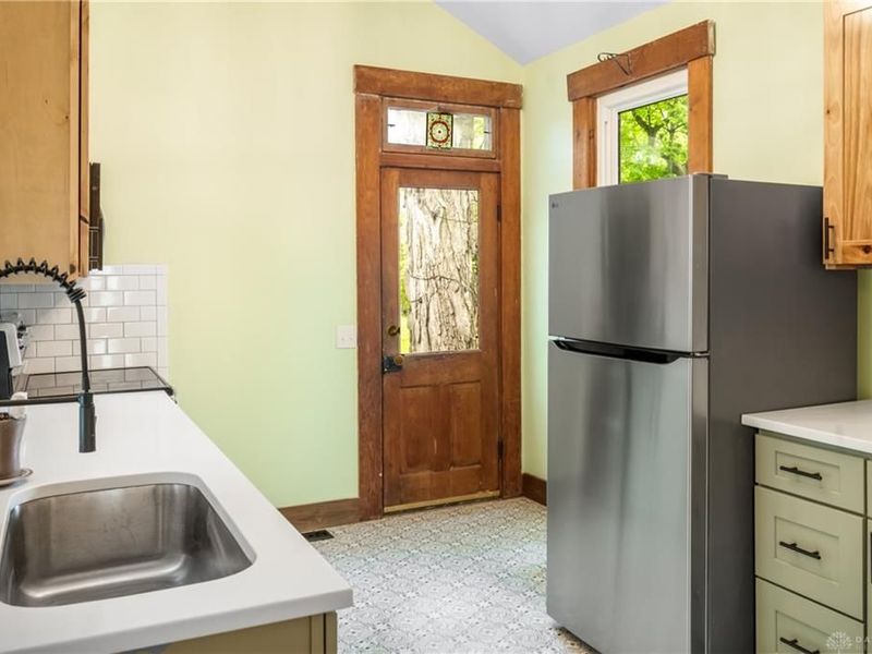 110 N Winter Street, Yellow Springs, OH 45387 Photo 6