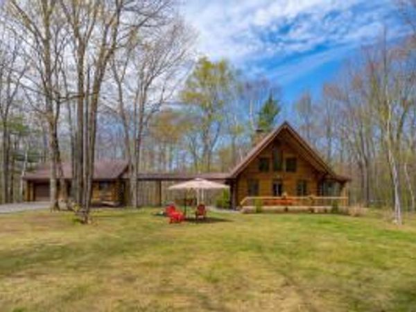 22 Birchwood Lane , Poland, ME 04274