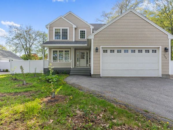 245 Auburn Street , Portland, ME 04103