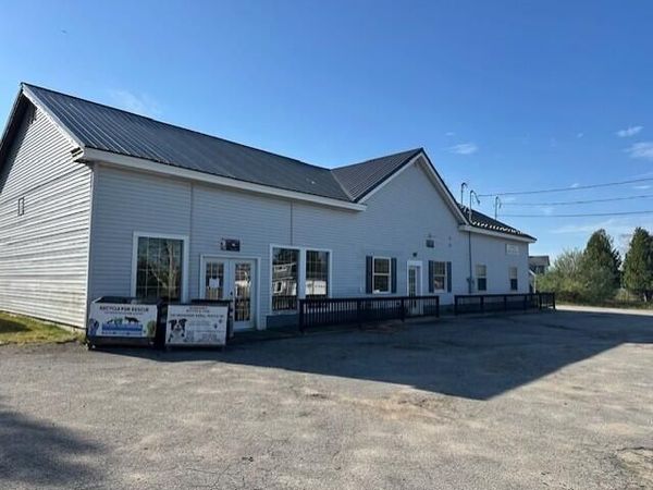 11 W Bay Road , Gouldsboro, ME 04607