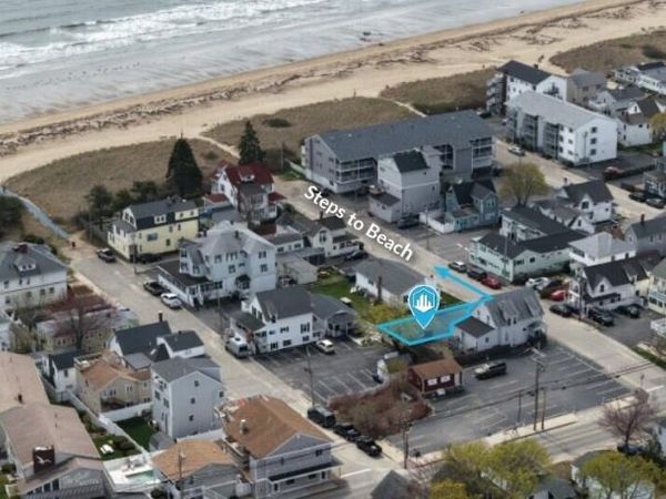 10 Bay Avenue , Old Orchard Beach, ME 04064