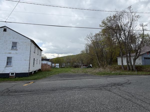 126 5th Avenue , Madawaska, ME 04756