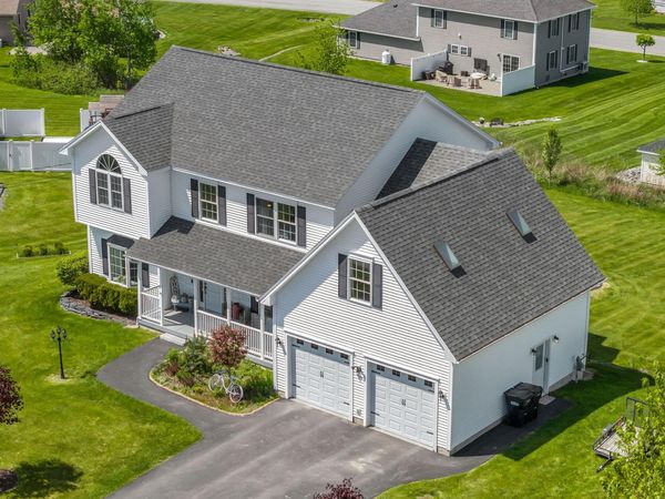 40 Hillview Drive, Bangor, ME 04401