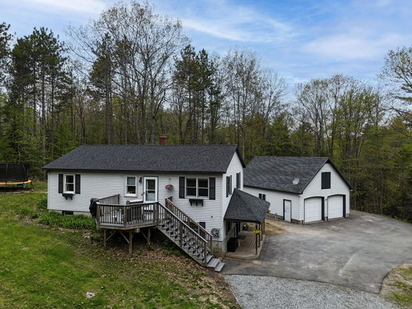 39 Fairbanks Road, Wayne, ME 04284