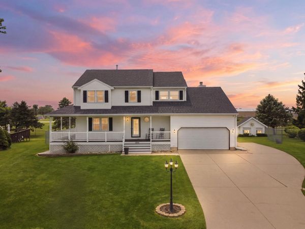 6281 Marietta Avenue , Portage, IN 46368