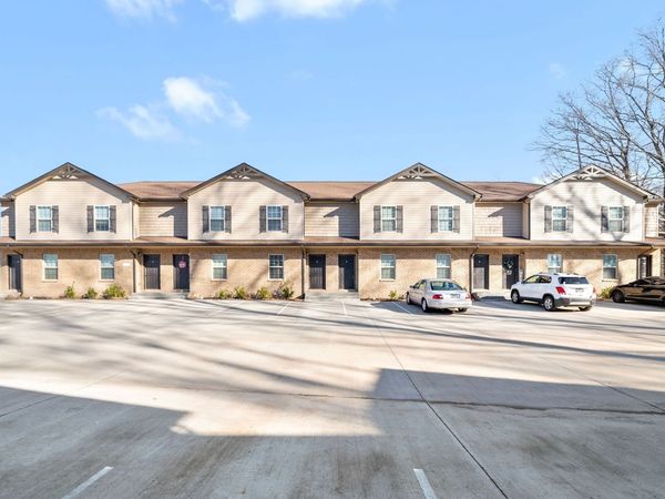 243 Smithson Ln , Unit B, Clarksville, TN 37040