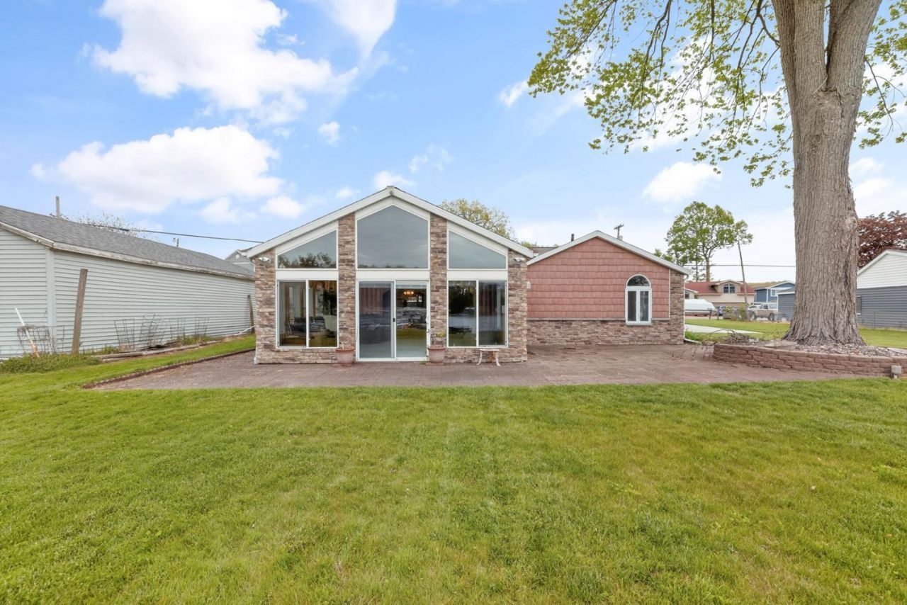 69734 Sunset Boulevard, Union, MI 49130 Main Photo