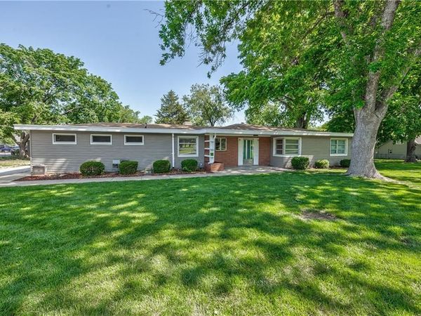 9316 W 80th Street, Overland Park, KS 66204