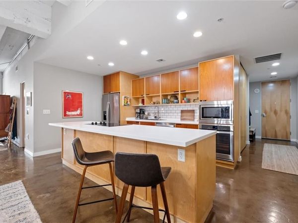 21 W 10th Street, Unit 7D, Kansas City, MO 64105