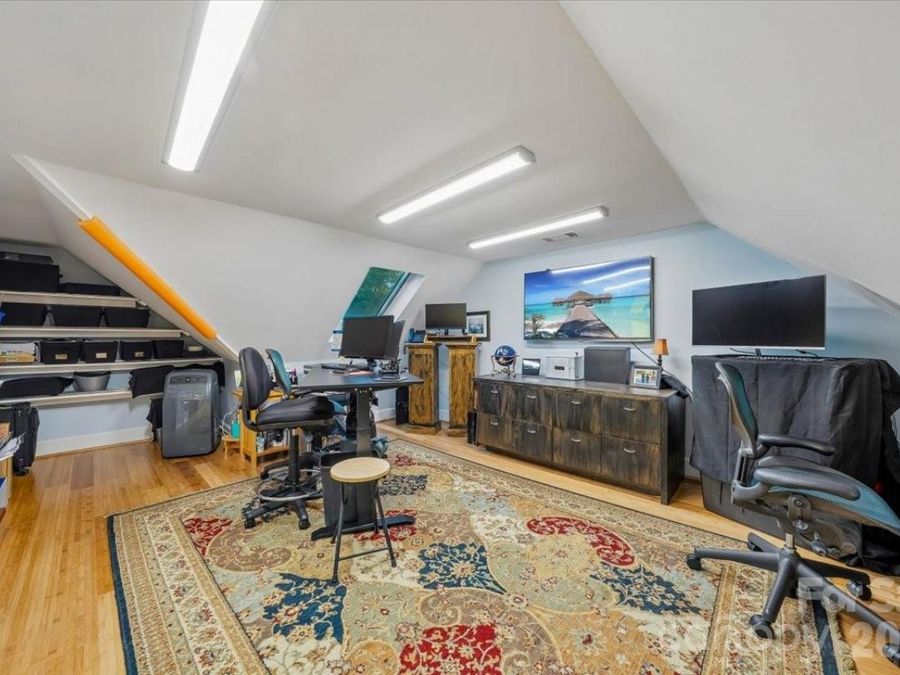 Property Image 35