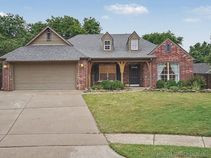 2111 W E Court Jenks, OK 74037