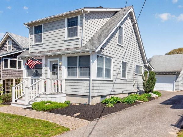 52 Circuit Ave, Bourne, MA 02559