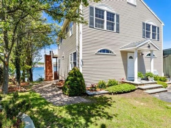 64 Rocky Neck Ave, Unit A, Gloucester, MA 01930