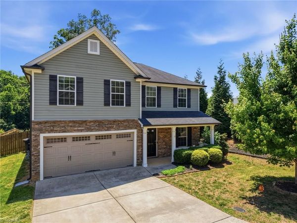 5023 Long Grove Drive, Kernersville, NC 27284
