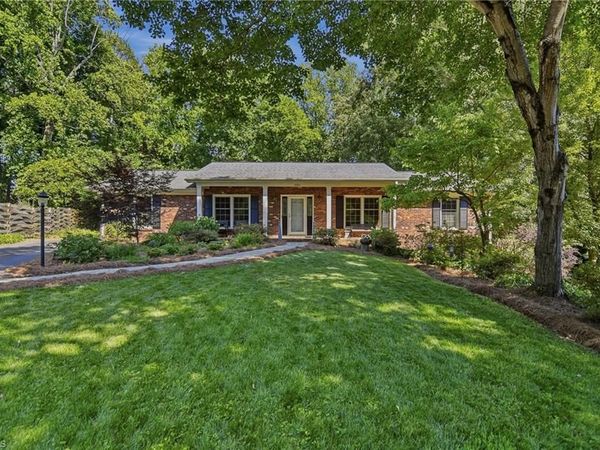 350 Westoak Trail, Winston-Salem, NC 27104