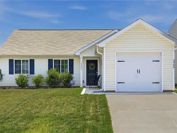 3904 Bissett Way , Greensboro, NC 27405