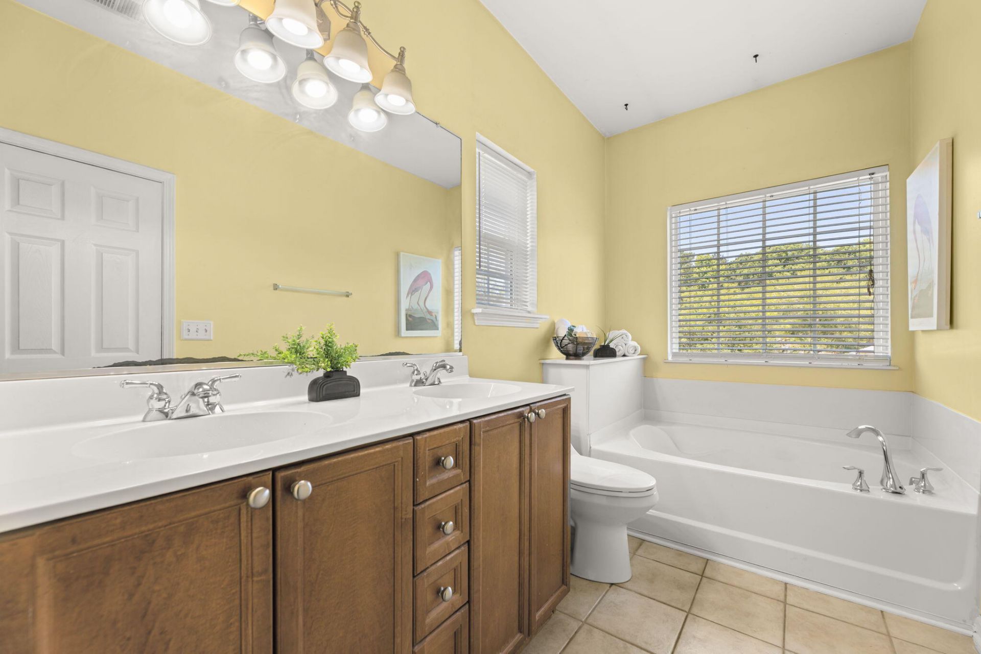 9404 Divot Lane Photo 22