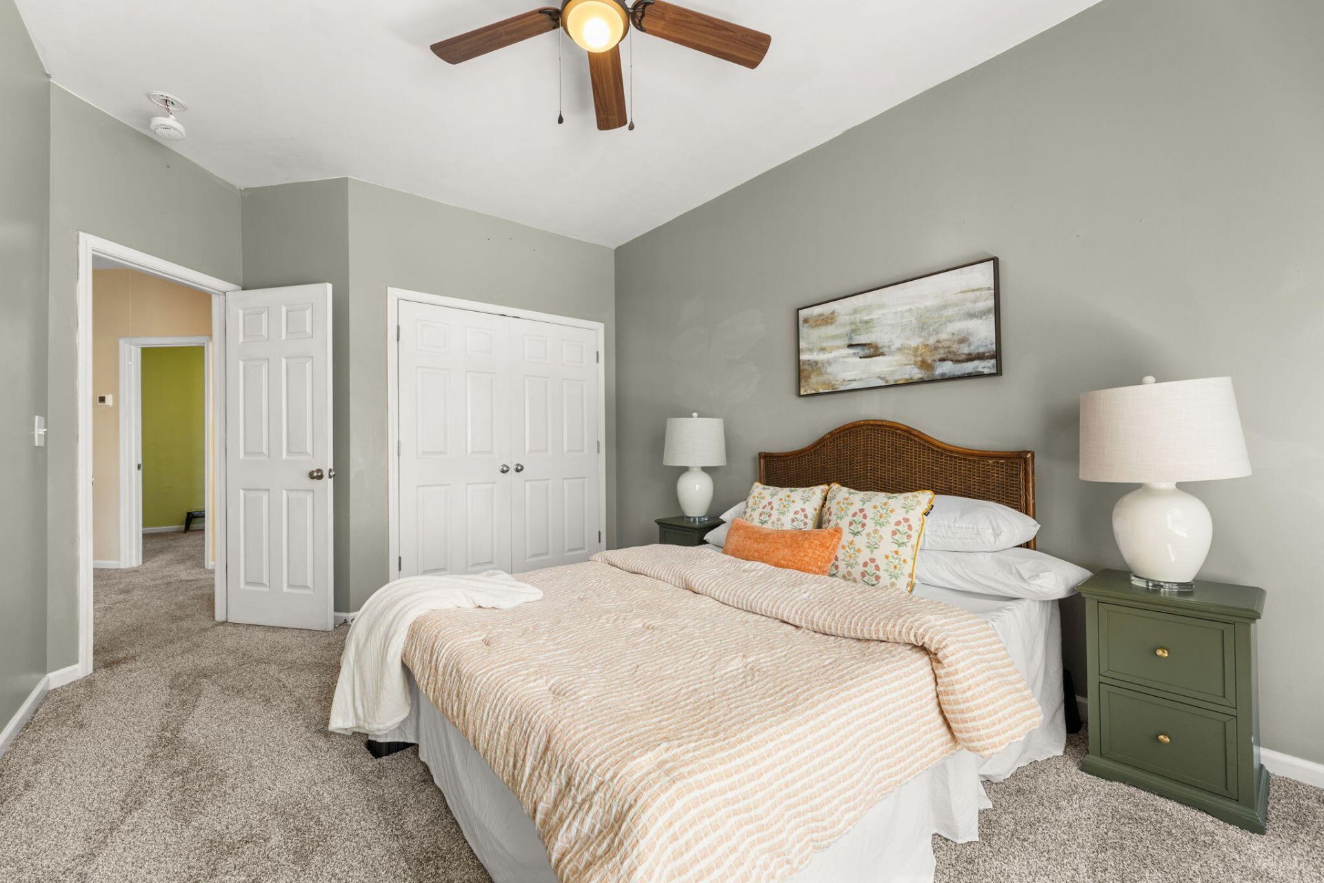 9404 Divot Lane Photo 29