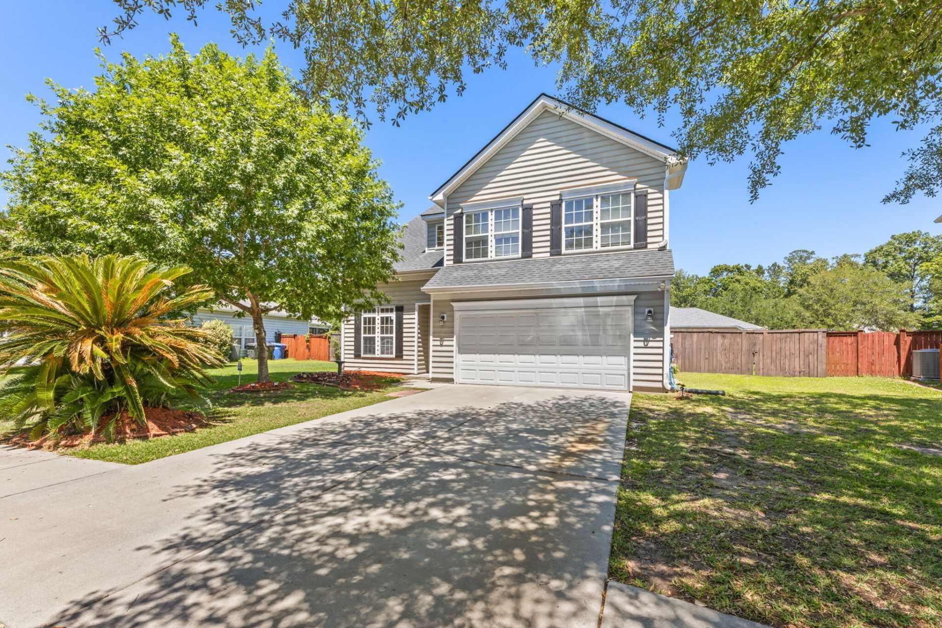9404 Divot Lane Photo 7
