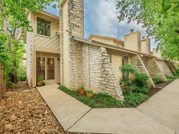 2500 Enfield RD, Unit 9, Austin, TX 78703